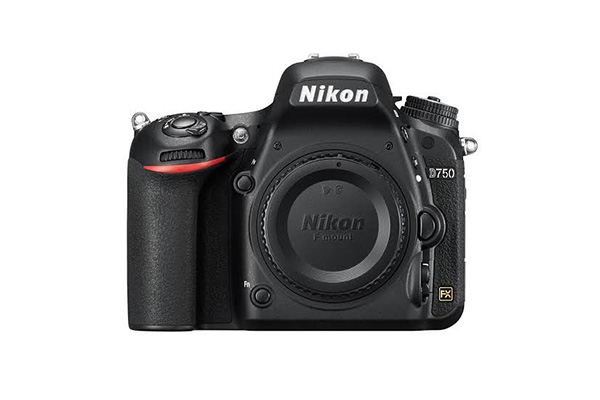 กล้อง DSLR คนนิยม Nikon gadgetมาใหม่ อัปเดตแอป มือถือใหม่ ข่าวIT ข่าวมือถือ Nikon